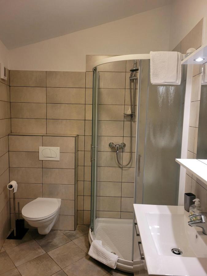 Apartments Brscic Πόρετς Εξωτερικό φωτογραφία