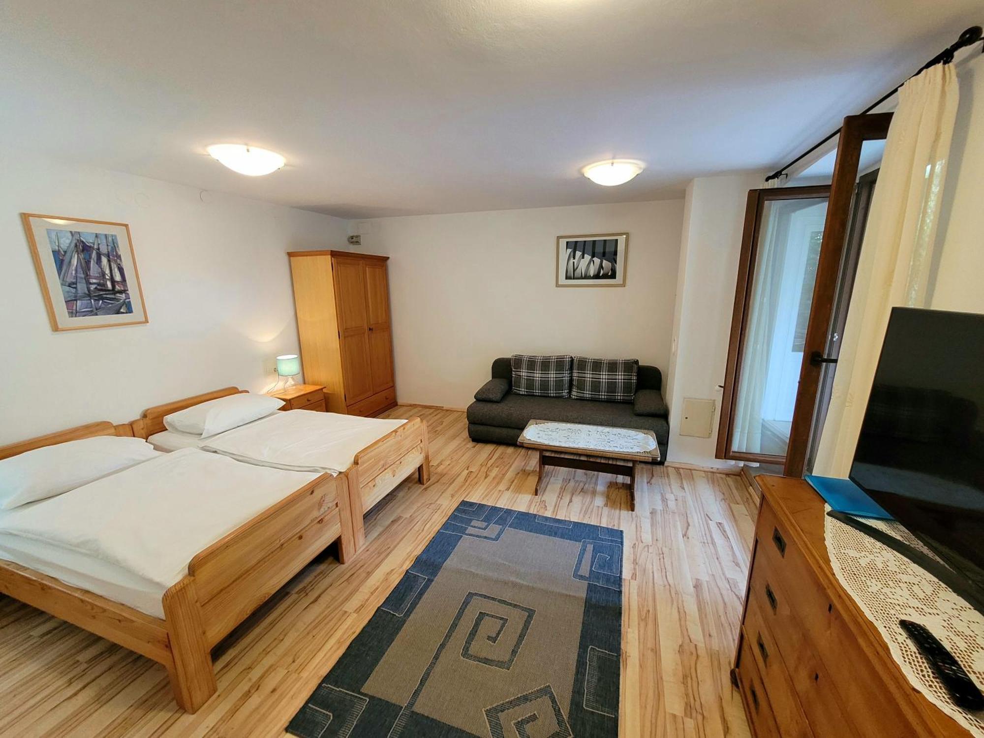 Apartments Brscic Πόρετς Εξωτερικό φωτογραφία