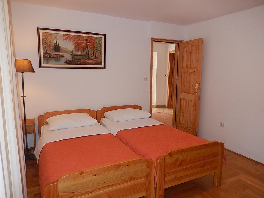 Apartments Brscic Πόρετς Δωμάτιο φωτογραφία